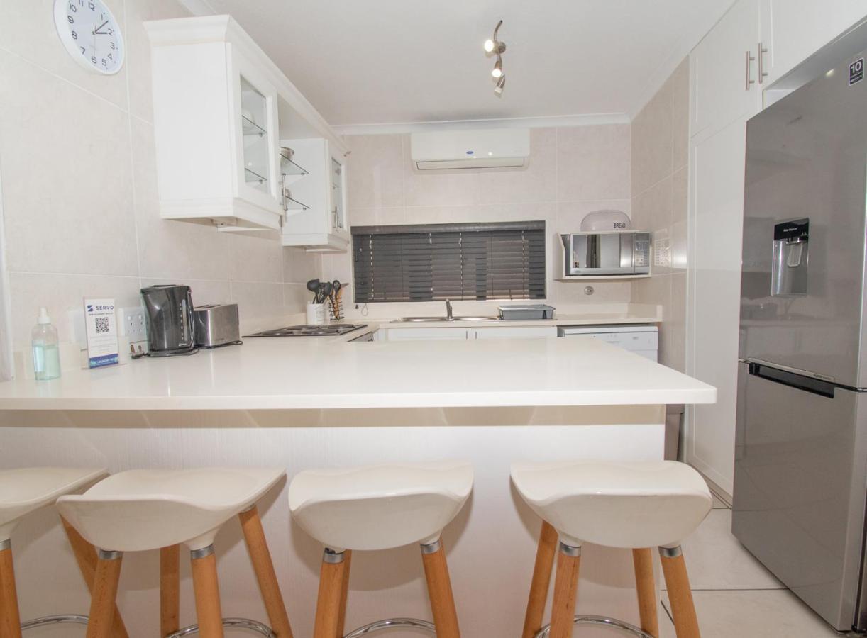 Apartamento 7 The Shades Umhlanga Rocks Durban Exterior foto