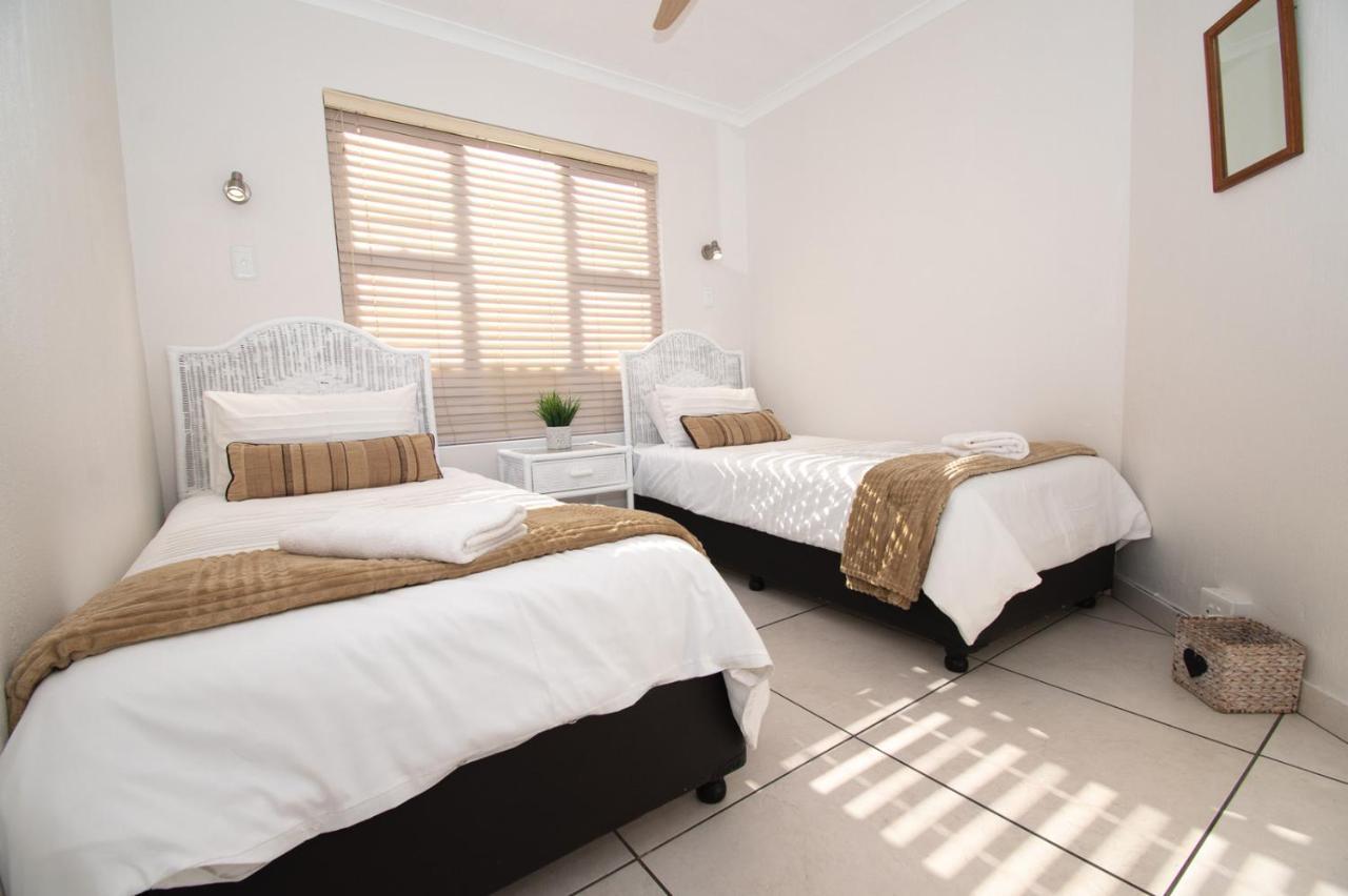 Apartamento 7 The Shades Umhlanga Rocks Durban Exterior foto